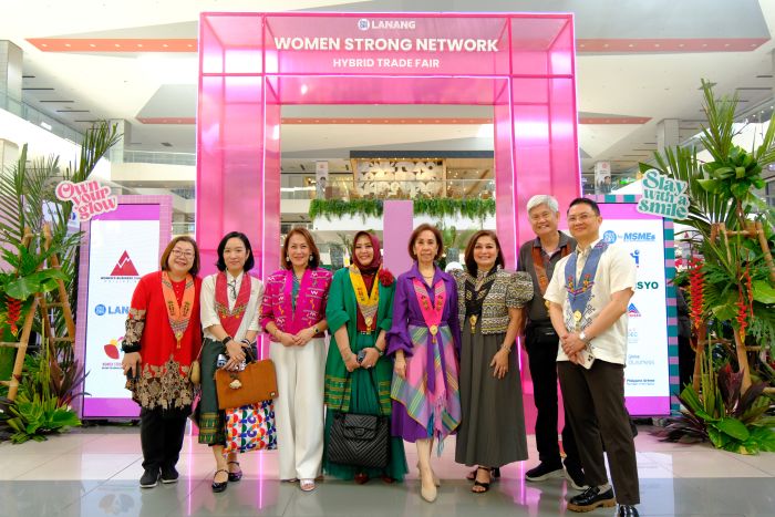 WOMEN'S MONTH SM SUPERMALLS